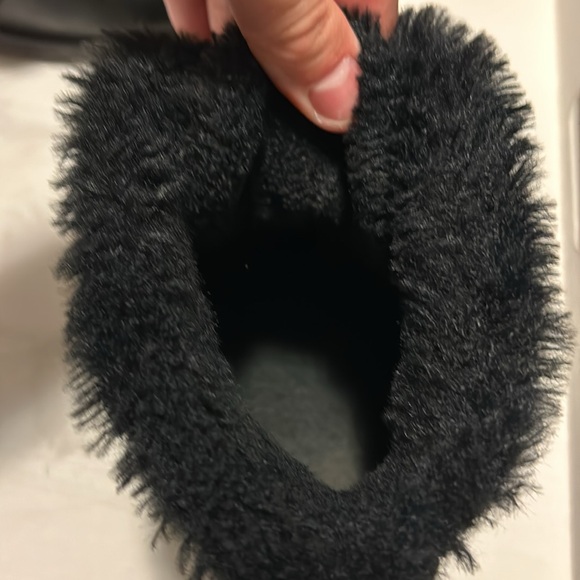 Blondo Women’s Sammi Ankle Boots (9-Wide) - Black - Picture 4 of 7